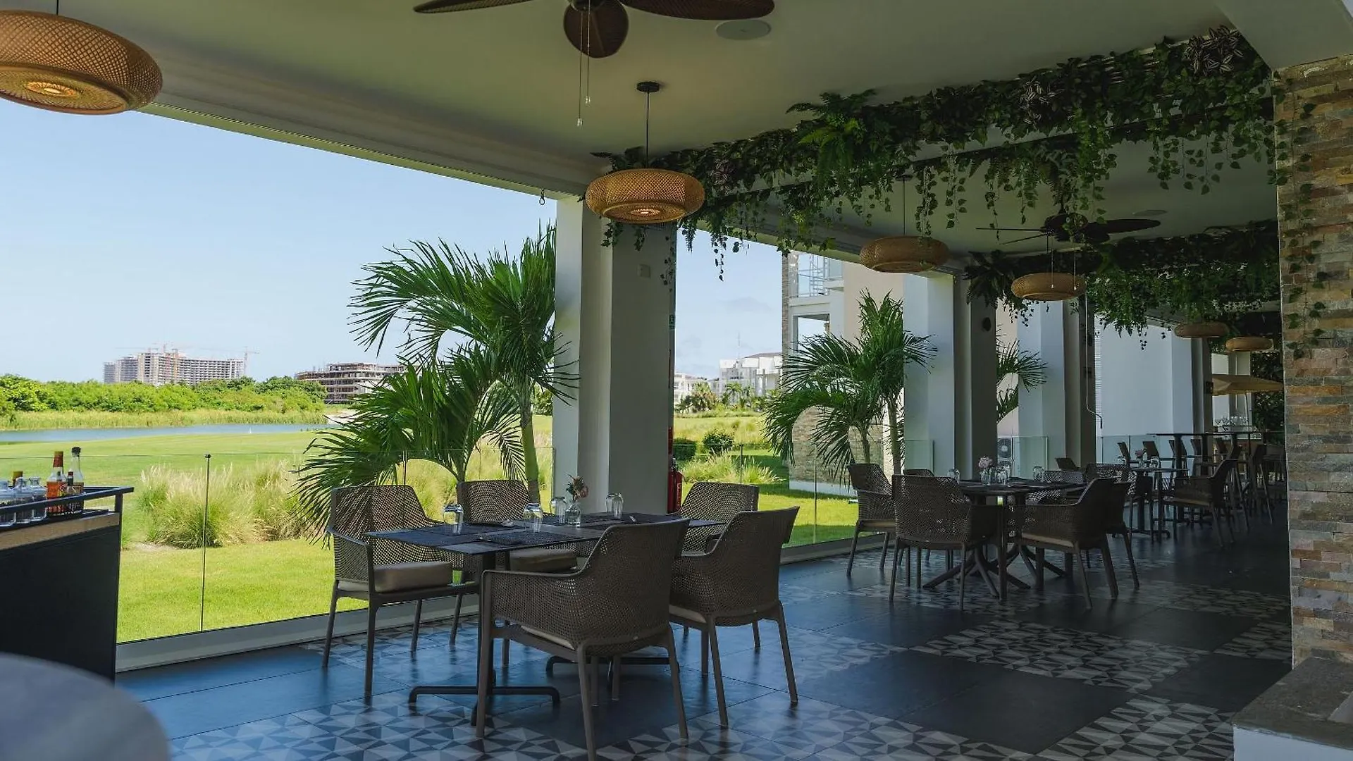 Luxury Condo With Golf Cart Included In Cana Pearl 蓬塔卡纳